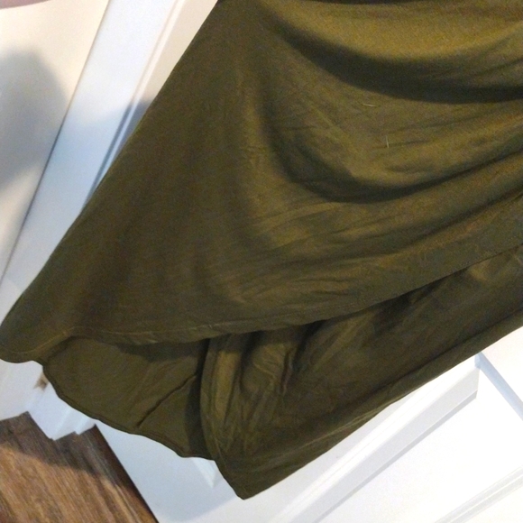 YIDARTON Dress - Picture 5 of 7